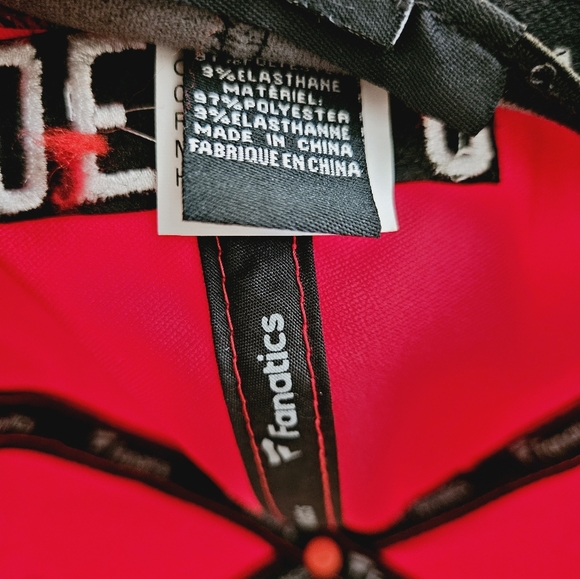 Fanatics StretchFit New Jersey Size M/L Red Devils Core Primary Logo Flex Cap - Picture 15 of 16